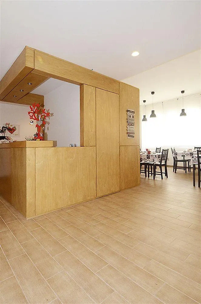 Om2Rome Bed & Breakfast 2*, Rome Italy