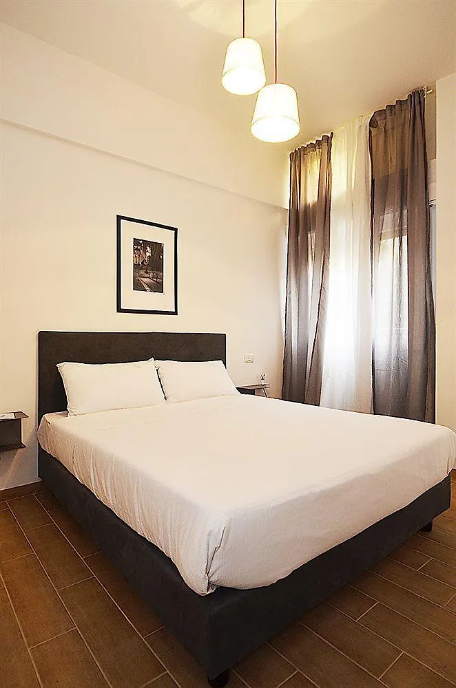 Om2Rome Bed & Breakfast