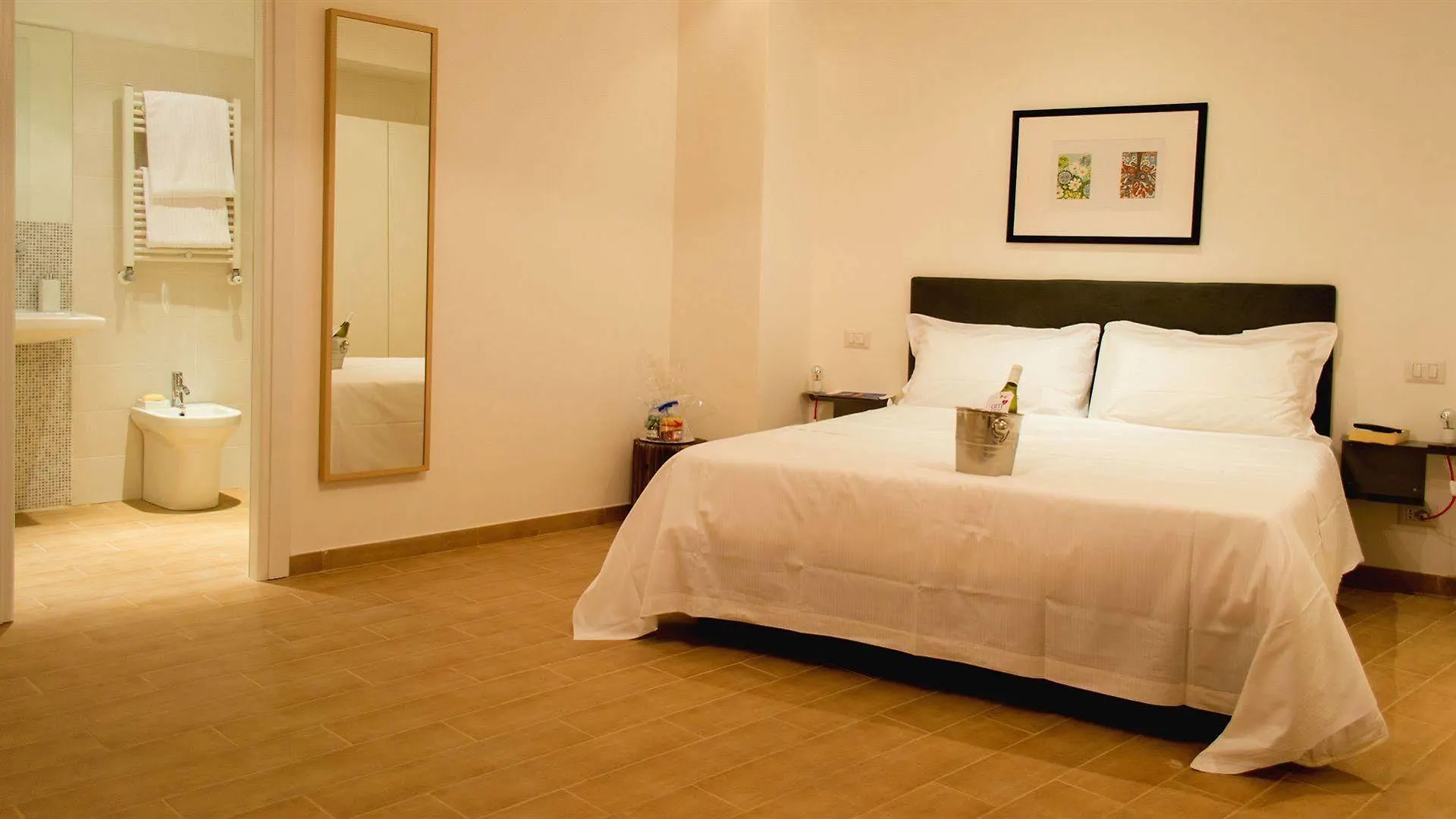 Om2Rome Bed & Breakfast